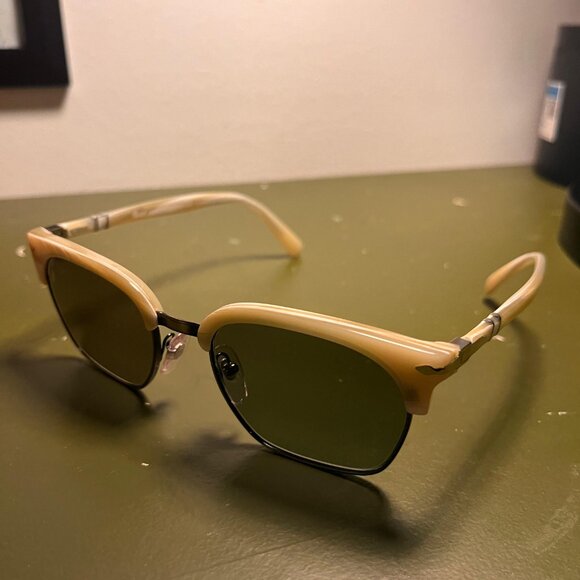 Brand new Persol Sunglasses - Never used - Picture 3 of 7
